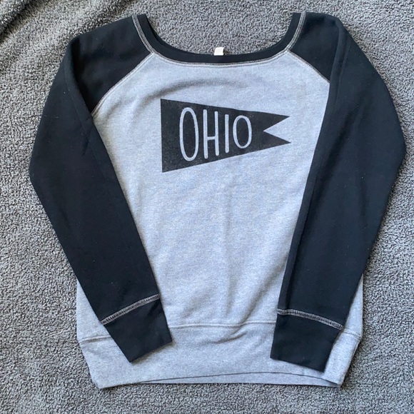 clothe Ohio Tops - Ohio Sweatshirt Clothe Ohio Size M